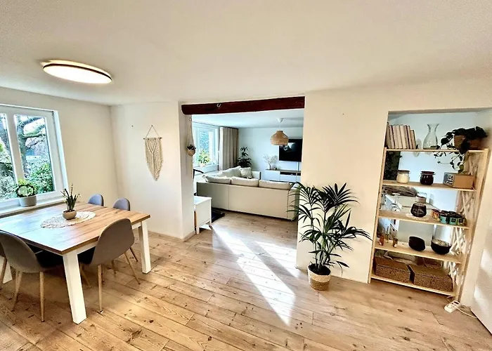 Apartamento Wunderschoene Moderne Mit Balkon *