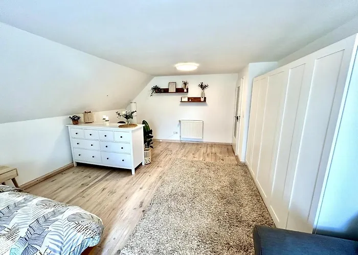 Apartamento Wunderschoene Moderne Mit Balkon