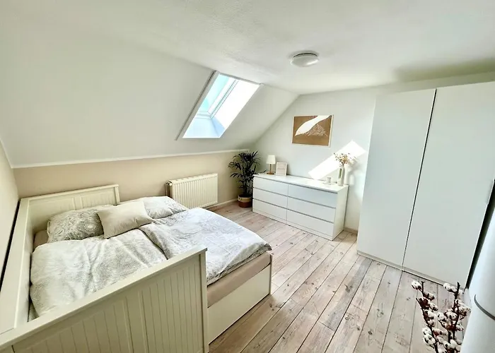 Apartamento Wunderschoene Moderne Mit Balkon *